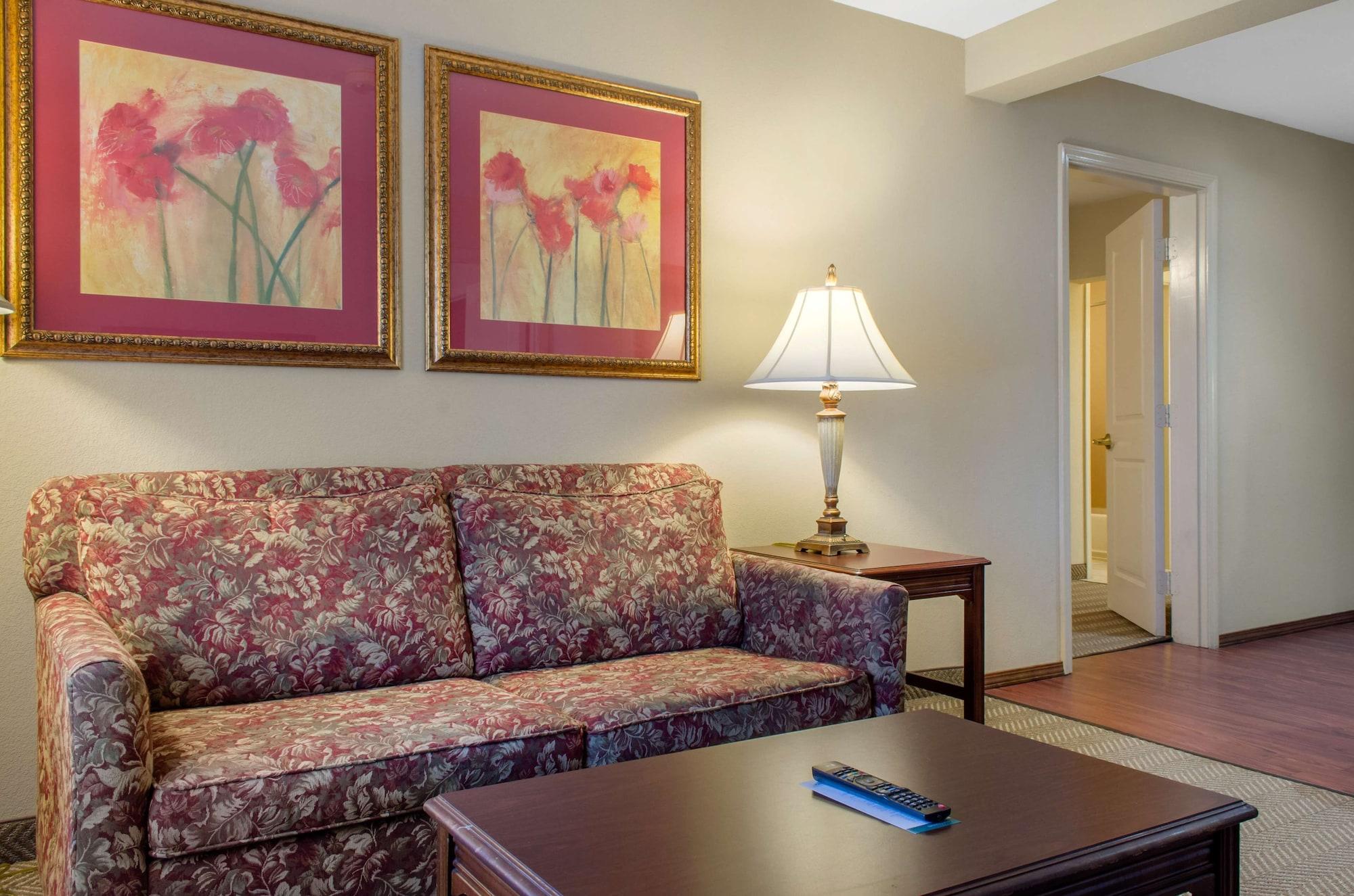 Homewood Suites By Hilton Ковингтън Екстериор снимка