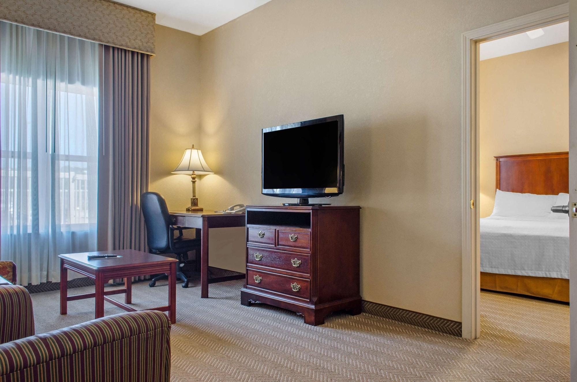 Homewood Suites By Hilton Ковингтън Екстериор снимка